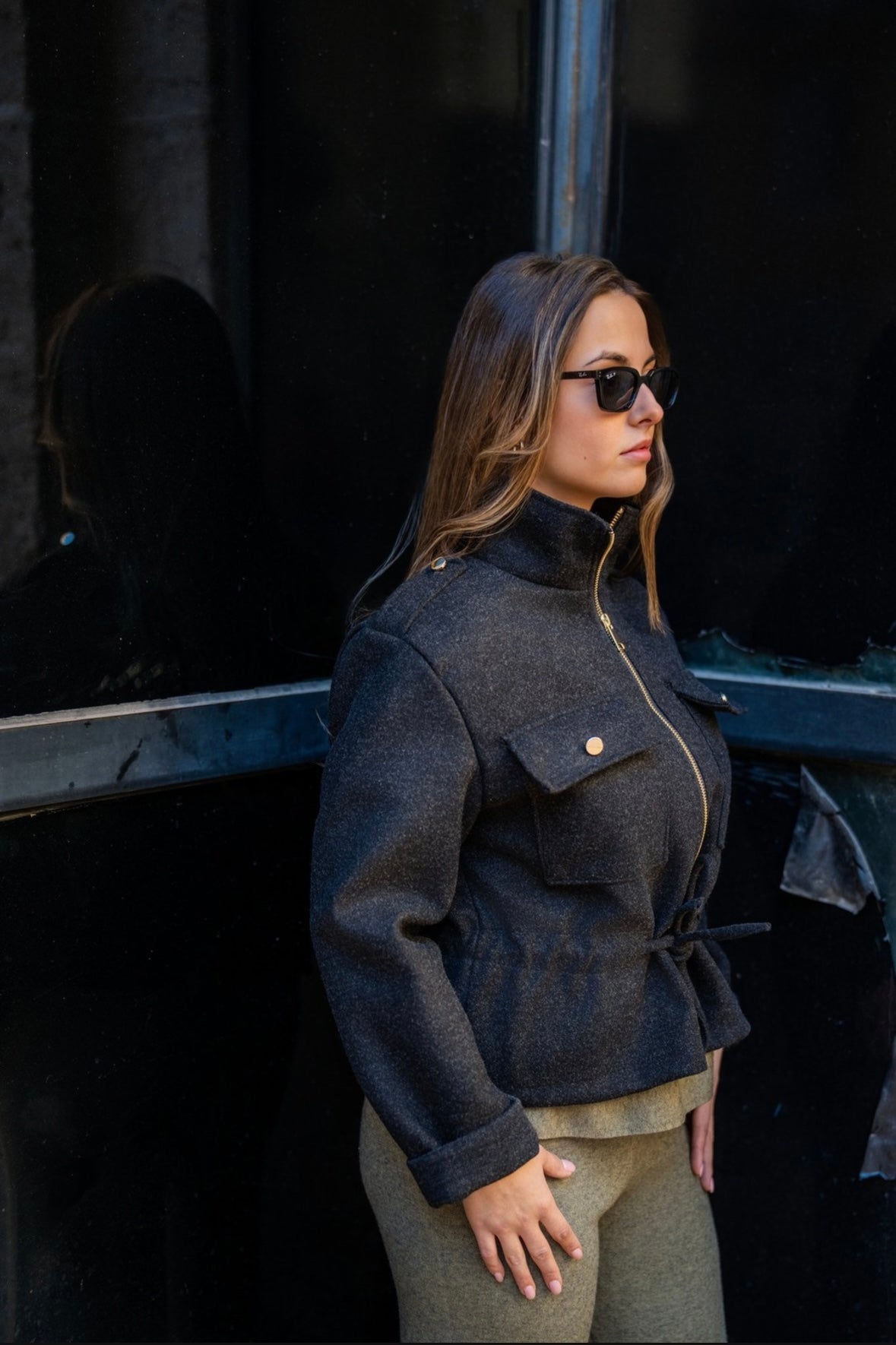 Chaqueta de cuello negra